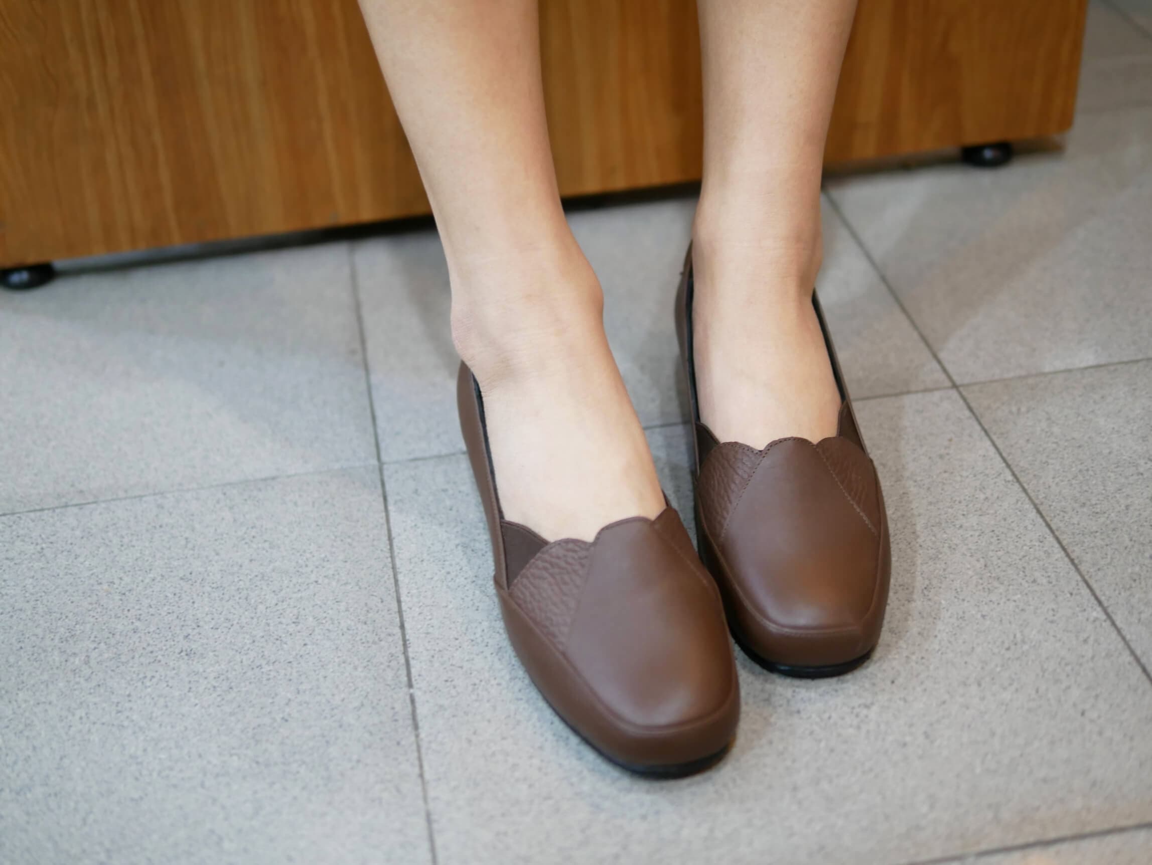 หนังสุขภาพ ใส่สวย ใส่สบาย เดินได้ทั้งวัน 3