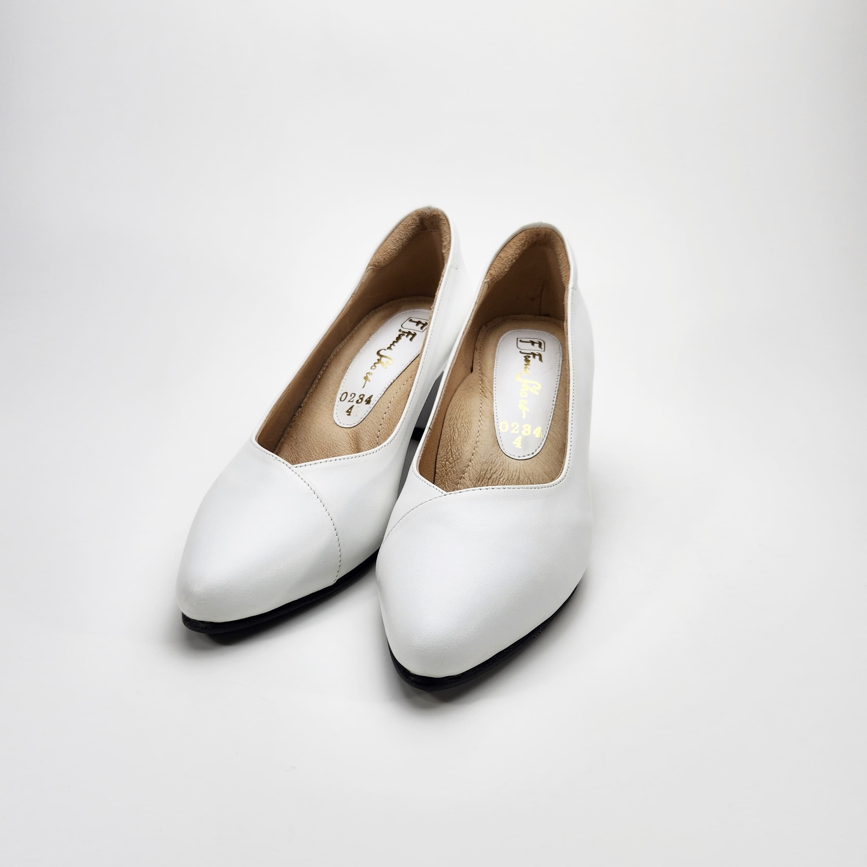 หัวแหลม ใส่ออกงาน สวยสง่า 3