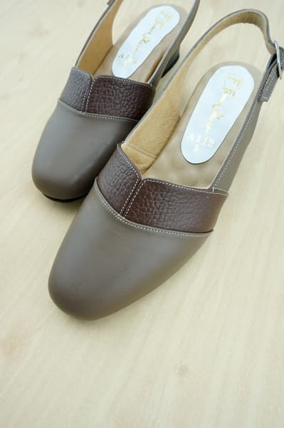 เรียบๆแต่ผู้ดีมากค่ะ ใส่ออกงานสวยมากๆ 1