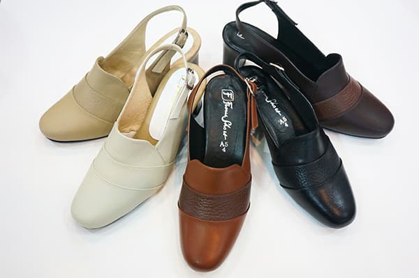 มีสายรัดข้อ ใส่สบายมากๆ หรูดูดีค่ะ 2